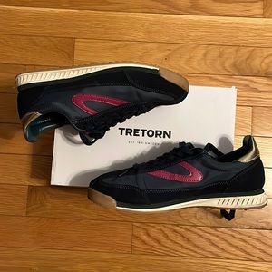 Tretorn retro sneakers size 7 navy & pink